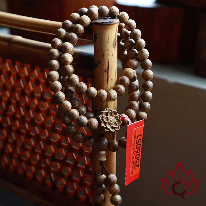 Vòng Trầm Hương 108 Hạt | 6 ly | Trầm Tốc Kiến Tự Nhiên Lâu Năm